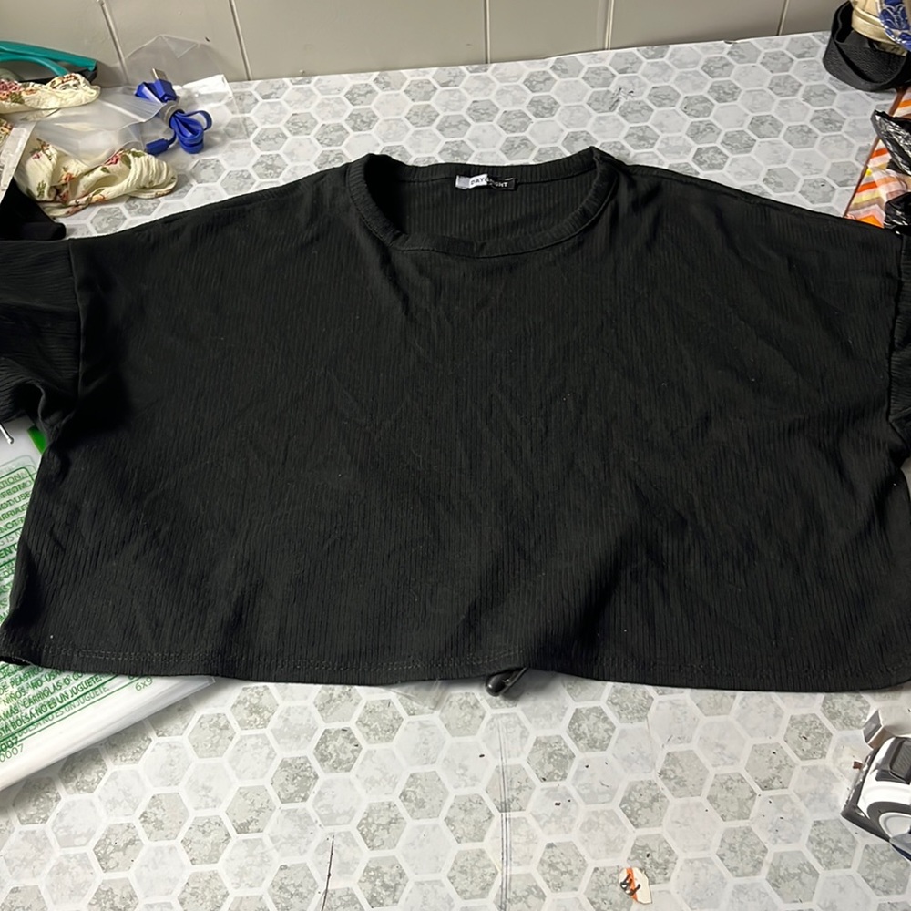 Day & Night Medium Black Short Sleeve Cropped Oversized T Shirt